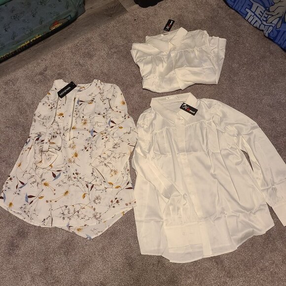NWT 3 blouses - 2 white (identical) and one flowery - Picture 2 of 5